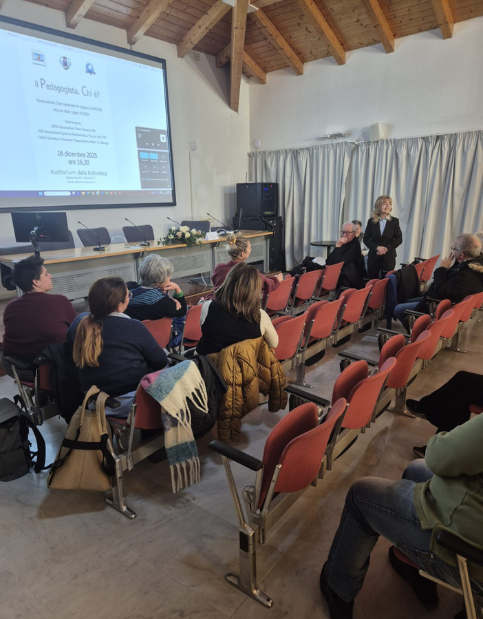 Alassio, "Il Pedagogista. Chi è?": confronto su educazione, autonomia e cultura della cura