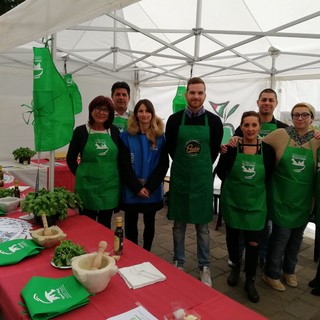 Andora tiene "lezioni di pesto" ad Expo-Flora a Fossano