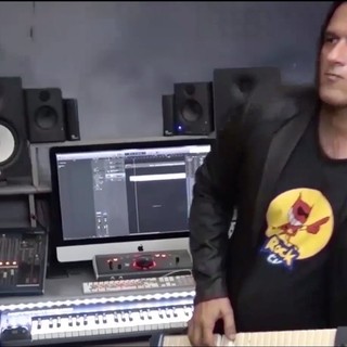 Esce oggi "Laika": dal tastierista e produttore savonese Andrea De Paoli una "hit" con un nobile scopo benefico