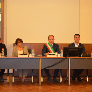 Andora, parte il Demichelis-ter col primo Consiglio Comunale: Flavio Marchiano eletto presidente