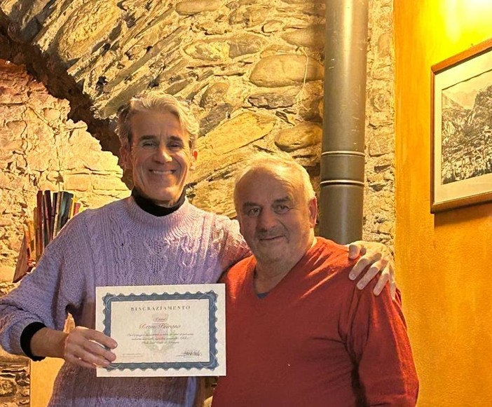 Ortovero, raduno della Protezione civile: attestato a Remo Peirano per i suoi 30 anni di attività Ortovero, raduno della Protezione civile: attestato a Remo Peirano per i suoi 30 anni di attività