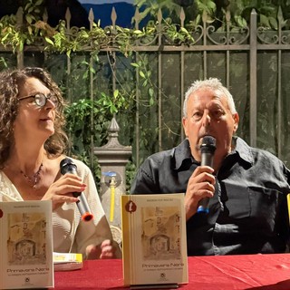 Villanova d'Albenga, “Autori a Bossoleto”: applausi per Maurizio Pupi Bracali