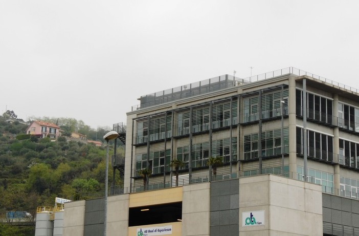 Savona, differenziata al 31,6%. Speranza (Fit-Cisl): "Fallito il progetto 'unilaterale', la raccolta spinta unica via possibile"