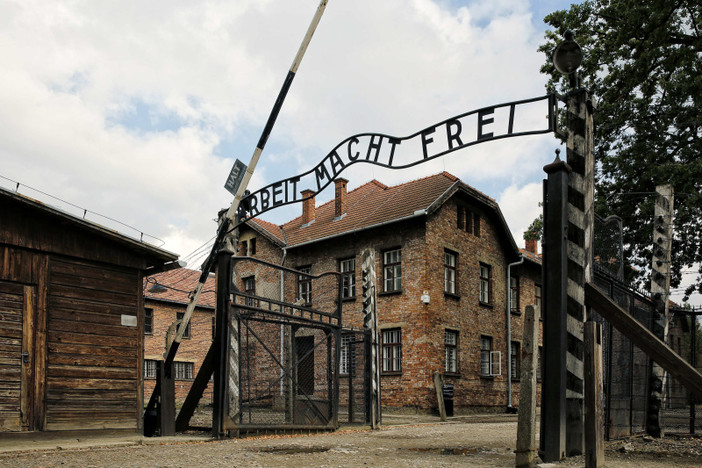 Giorno della Memoria: la sezione Anpi di Vado Ligure organizza un incontro con gli studenti Giorno della Memoria: la sezione Anpi di Vado Ligure organizza un incontro con gli studenti