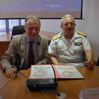 La Regione Liguria, ha consegnato 14 defibrillatori per la sicurezza in mare