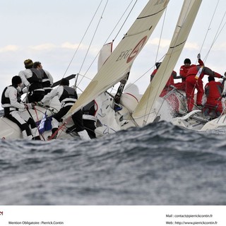 Stop alla plastica in mare