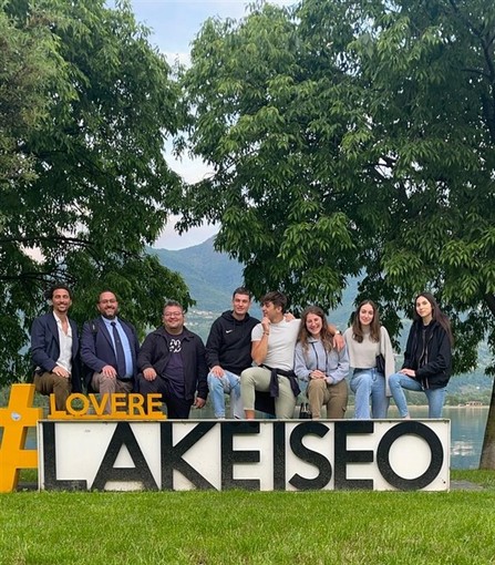 Franciacorta: applausi per l'Istituto Alberghiero Giancardi di Alassio (FOTO) Franciacorta: applausi per l'Istituto Alberghiero Giancardi di Alassio (FOTO)