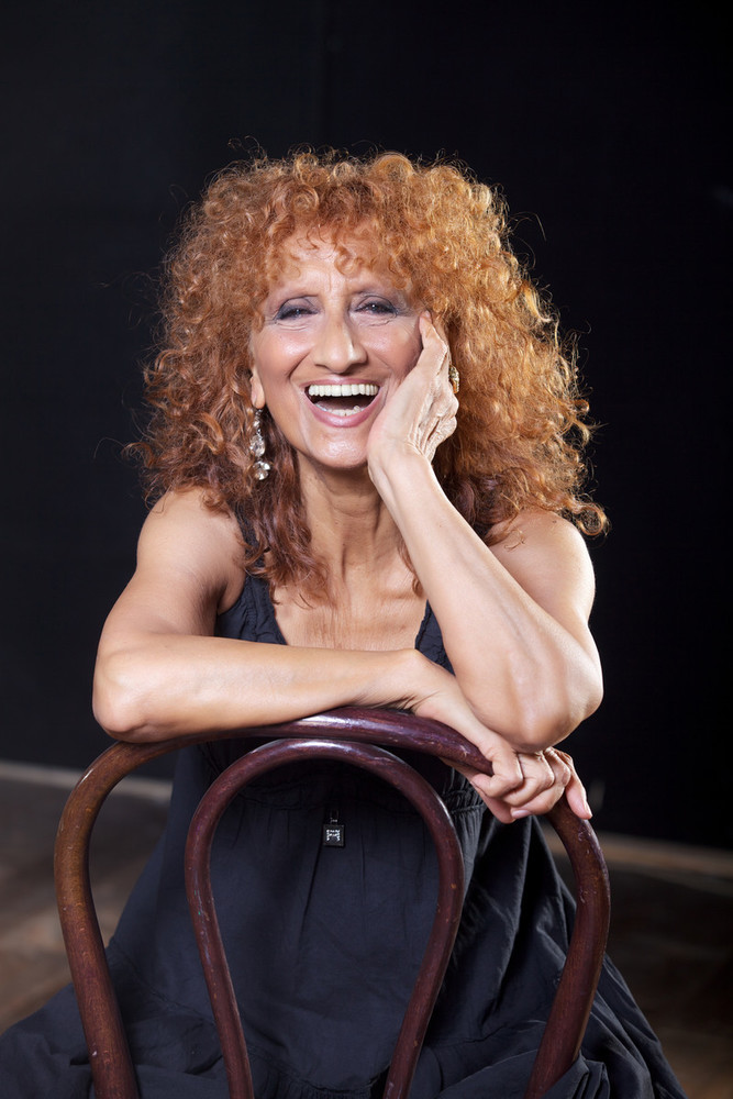 Anna Mazzamauro al Festival di Borgio Verezzi in prima nazionale con la commedia musicale “Brava!”