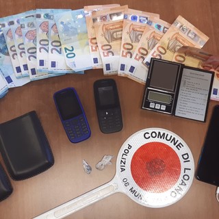 Loano, arresto pusher, operazione congiunta della “Bike Patrol” e dell’unità cinofila