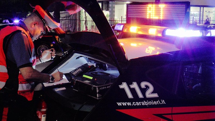 'Notte Bianca' di Pietra Ligure: in manette due giovani sul lungomare Bado