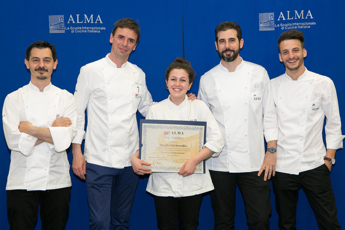 La giovane di Quiliano Margherita Servodio diplomata Pasticcere professionista