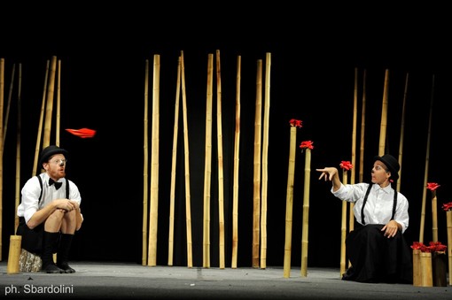 Albenga, “Terreni Creativi Nuove Generazioni”: al via la rassegna estiva di teatro per bambini Albenga, “Terreni Creativi Nuove Generazioni”: al via la rassegna estiva di teatro per bambini
