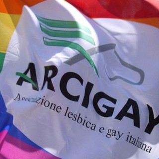 Arcigay Savona: oggi la commemorazione delle vittime di omofobia a Savona