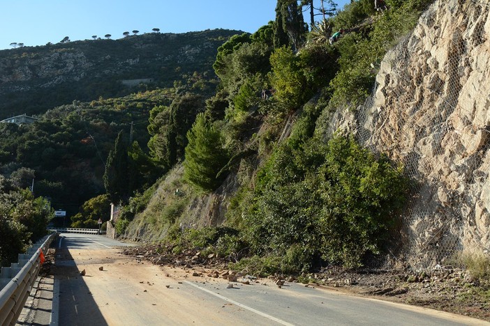 Maltempo: tra frane, smottamenti e famiglie sfollate, situazione ancora critica in Provincia di Savona