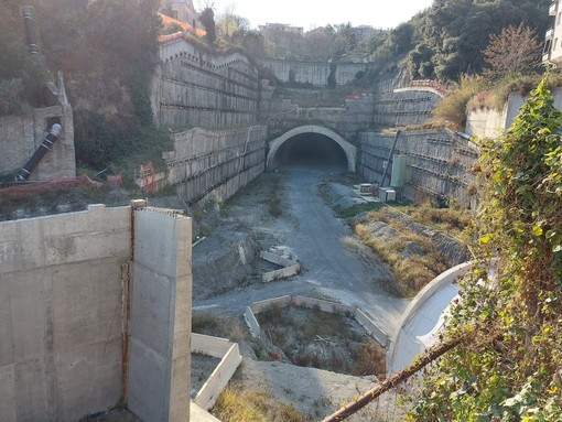 Riparte l'Aurelia bis: entro fine aprile il bando per il completamento a Savona (FOTO e VIDEO) Riparte l'Aurelia bis: entro fine aprile il bando per il completamento a Savona (FOTO e VIDEO)
