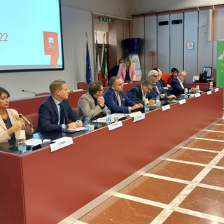 A Savona la prima tappa di "Road to forum dei sindaci 2023": al via la campagna "Liguria, un mare di borghi" (FOTO e VIDEO)