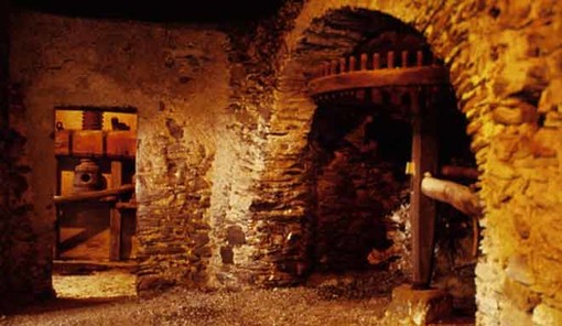 Arnasco, buon successo della manifestazione “Bistrot di paese” Arnasco, buon successo della manifestazione “Bistrot di paese”