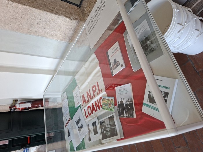 Loano, successo di pubblico per mostra dedicata a Don Milani aperta fino al 9 maggio Loano, successo di pubblico per mostra dedicata a Don Milani aperta fino al 9 maggio