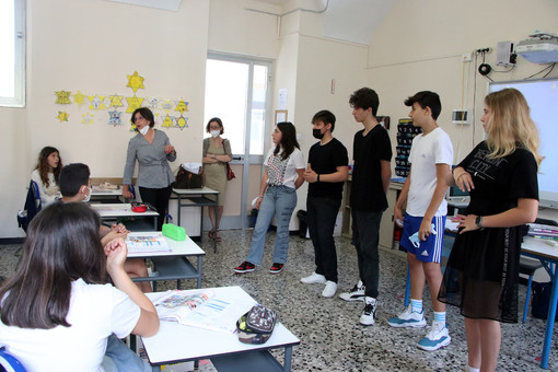 Alassio, gli alunni delle classi terze delle medie "Ollandini" ricordano Capaci e via D’Amelio