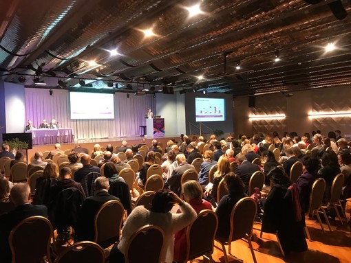 A Loano 2 il IV corso "Heart&Brain disease": "Approfondire la conoscenza delle malattie per ottimizzarne la gestione multidisciplinare" A Loano 2 il IV corso "Heart&Brain disease": "Approfondire la conoscenza delle malattie per ottimizzarne la gestione multidisciplinare"