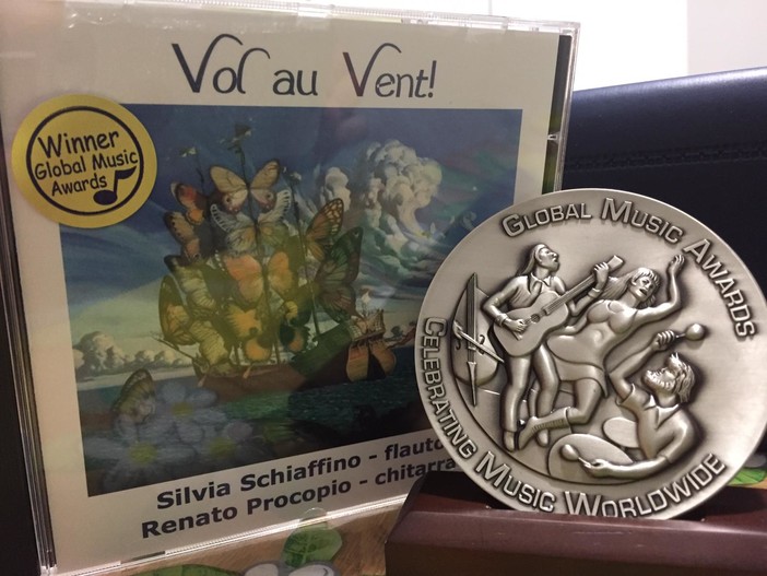 "Vol au vent", album del duo Schiaffino/Procopio, premiato negli USA