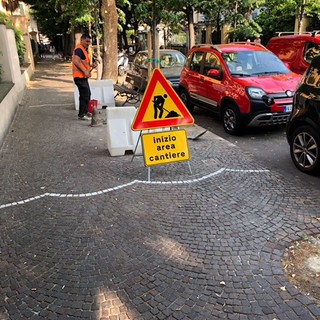 Albenga, restyling del porfido in viale Martiri e via Trieste Albenga, restyling del porfido in viale Martiri e via Trieste