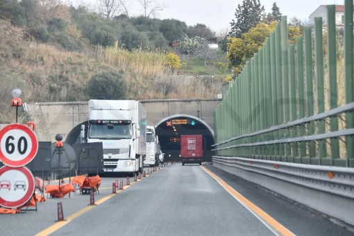 Pannelli fonoassorbenti in autostrada, il Pd tuona: "Inaccettabile rimandare i lavori al 2029"