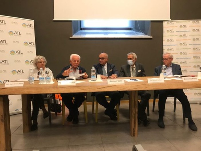 'Moretta, 120 anni di industria agrolimentare': presentato il libro all'ATL del Cuneese (VIDEO) 'Moretta, 120 anni di industria agrolimentare': presentato il libro all'ATL del Cuneese (VIDEO)