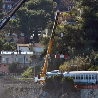 Deragliamento Andora: da martedì tornano a circolare i treni sulla linea ferroviaria Genova-Ventimiglia
