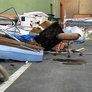 Discariche abusive ad Albenga, la segnalazione di alcuni lettori