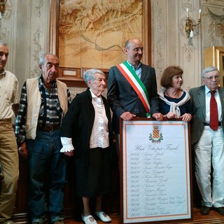 Alla professoressa Fracchia il riconoscimento "Una vita per Finale" (FOTO e VIDEO)