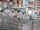 Alassio, aspettando la zona gialla un primo assaggio di primavera sulle spiagge (FOTO)