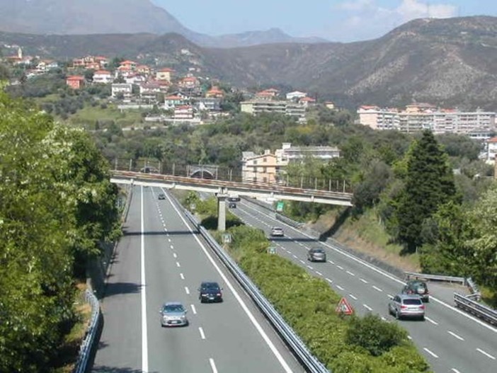 Autostrada dei Fiori: i cantieri previsti nella settimana dal 25 al 31 maggio