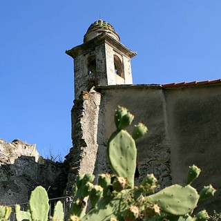 Ellera, la chiesa Santa Maria Maddalena rinasce con il restauro finanziato dal Pnrr Ellera, la chiesa Santa Maria Maddalena rinasce con il restauro finanziato dal Pnrr