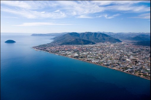 Albenga: domani sera giovani artisti protagonisti nello spettacolo "i fabbricanti di sogni"