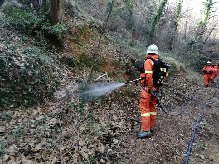 Prevenzione incendi, rinnovato l'accordo tra Liguria, Lombardia e Piemonte Prevenzione incendi, rinnovato l'accordo tra Liguria, Lombardia e Piemonte