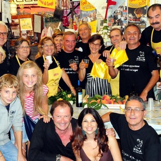 Albenga: grande attesa per l'uscita del calendario 2011 dei "Fieui di caruggi"