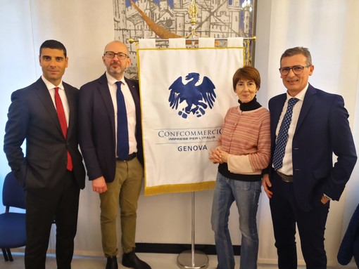 Accordo tra Confcommercio e Intesa Sanpaolo: 110 milioni di euro di nuovo credito per lo sviluppo e la competitività delle imprese associate in Liguria Accordo tra Confcommercio e Intesa Sanpaolo: 110 milioni di euro di nuovo credito per lo sviluppo e la competitività delle imprese associate in Liguria