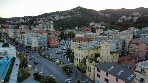 Passeggiata sporca, bilancio e sociale. L'Amministrazione Nasuti alla minoranza: "Le accuse confermano che stiamo lavorando bene" Passeggiata sporca, bilancio e sociale. L'Amministrazione Nasuti alla minoranza: "Le accuse confermano che stiamo lavorando bene"