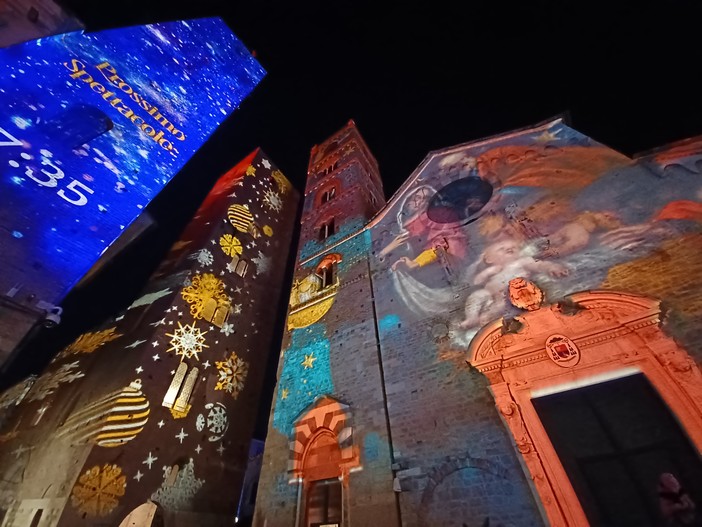 "Albenga s’illumina d’immenso 2023", il comune ringrazia gli sponsor: "Le festività natalizie hanno regalato grandi emozioni"
