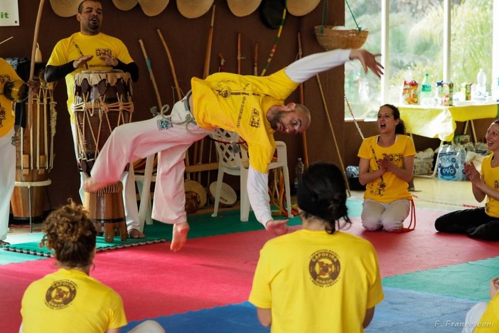 Parkour e Capoeira, due street sport per abbattere ogni tipo di barriera e modificare l'atteggiamento nei confronti della vita di tutti i giorni Parkour e Capoeira, due street sport per abbattere ogni tipo di barriera e modificare l'atteggiamento nei confronti della vita di tutti i giorni