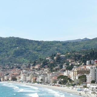 Ad Alassio la personale dell'artista Brunetta Ellena
