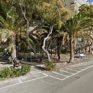 Alassio, sarà riqualificata la passeggiata nei pressi dell'ex Adelasia: focus su verde, pavimentazione, illuminazione e arredo Alassio, sarà riqualificata la passeggiata nei pressi dell'ex Adelasia: focus su verde, pavimentazione, illuminazione e arredo