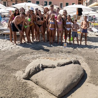 &quot;Save the World!&quot;: i castelli di sabbia di Alassio (FOTO)