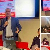 Albenga, auditorium gremito per “Per Enrico, per esempio”, Pasa (Cgil): “Berlinguer è il politico di sinistra più amato” (FOTO e VIDEO) Albenga, auditorium gremito per “Per Enrico, per esempio”, Pasa (Cgil): “Berlinguer è il politico di sinistra più amato” (FOTO e VIDEO)