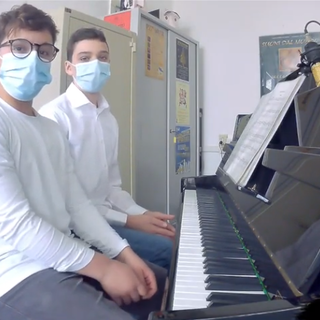 Due giovani pianisti savonesi trionfano al concorso di Scicli