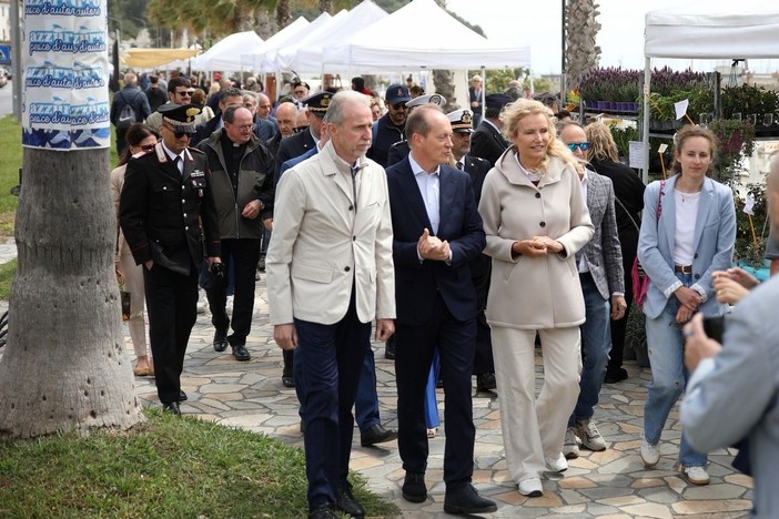 Andora, record di presenze per la 13ª edizione di “Azzurro Pesce d’Autore” (FOTO)
