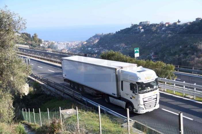 I cantieri sull'Autostrada dei Fiori in programma dal 20 al 26 luglio