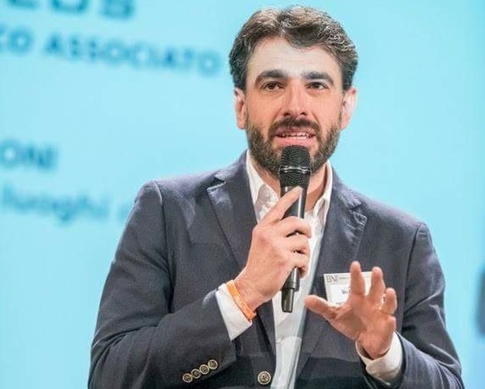 Millesimo, misure a sostegno di famiglie e attività commerciali: la minoranza presenta una mozione Millesimo, misure a sostegno di famiglie e attività commerciali: la minoranza presenta una mozione