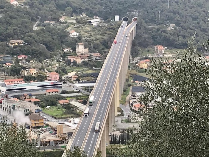 Trasportounito: "No agli aumenti dei pedaggi autostradali" Trasportounito: "No agli aumenti dei pedaggi autostradali"